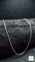 Minimalistt Italian Box Chain