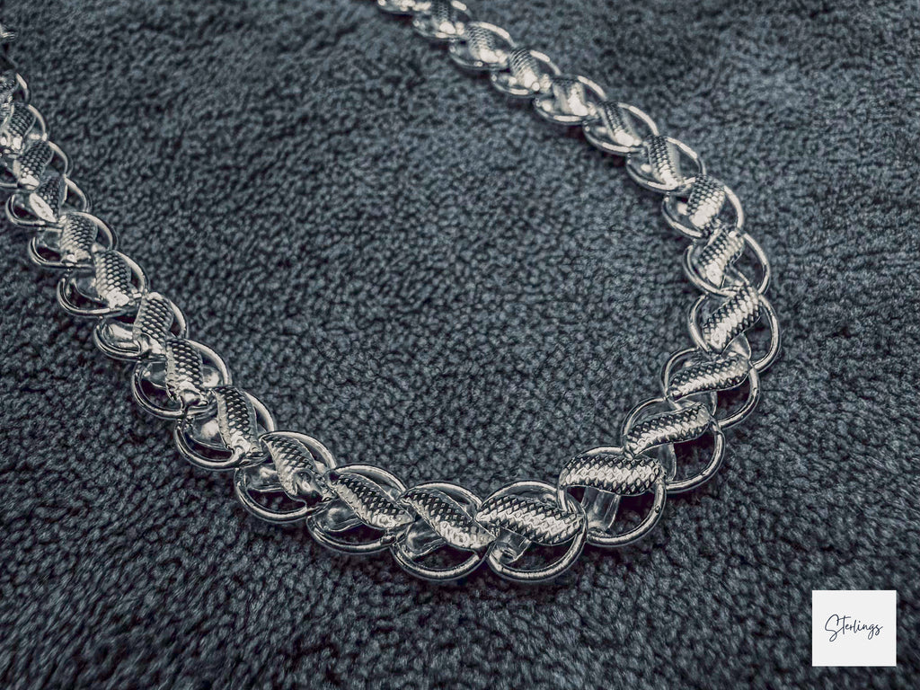 Double-Row Textured Curb Chain