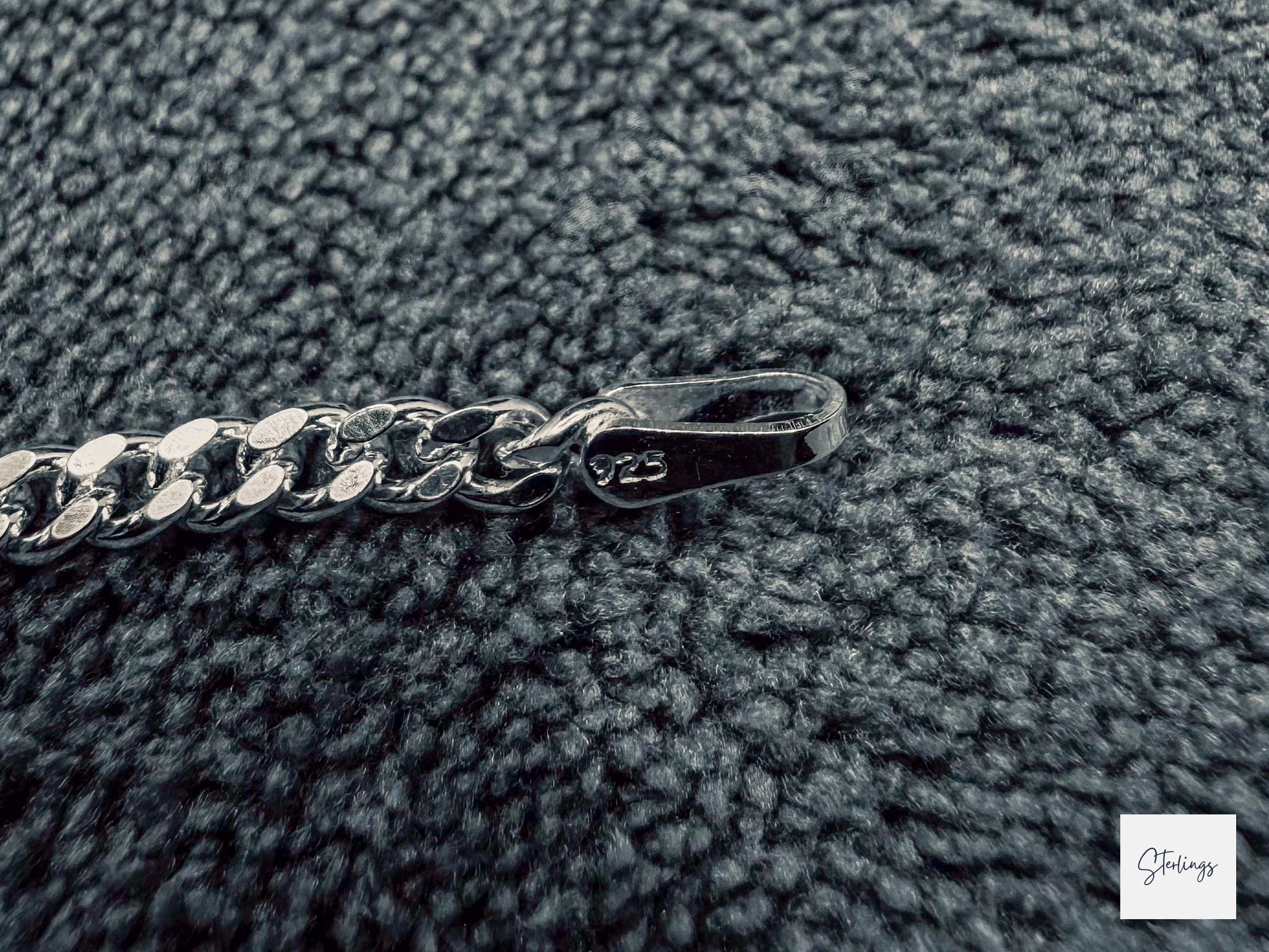 Sleek Italian Cuban Link Chain